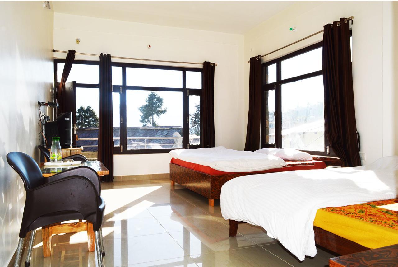 Hotel Bala Paradise Munsyari Buitenkant foto